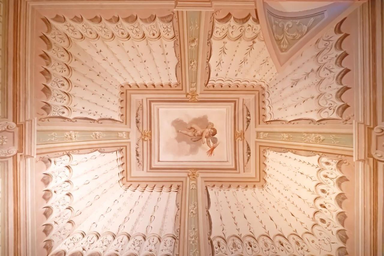 Raffaello - M&M Holiday House ペルージャ エクステリア 写真